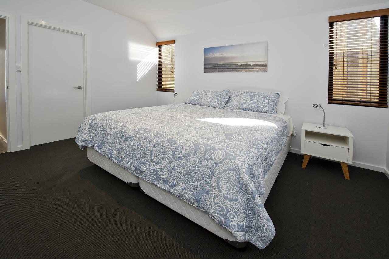 Margaret River Bungalow-1-Street - Pet Friendly ภายนอก รูปภาพ